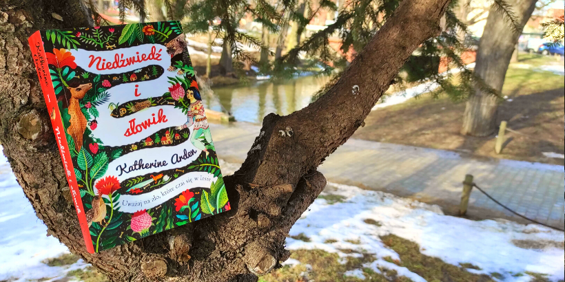     Czy kobiety potrafią pisać książki fantastyczne? Przykładowe tytuły, warte uwagi